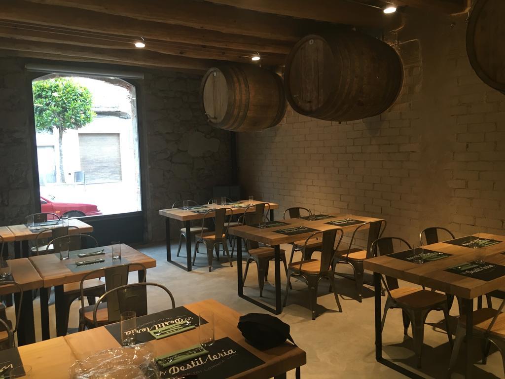 Hostal 1888 Gironella Esterno foto